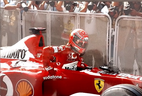  - Michael Schumacher Ferrari F1 2002. GP Monza 2002. Original Photo Paper. Questa fotografia fa parte di