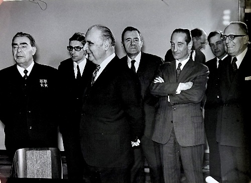 Collezione di fotografie in bianco e nero relative ad alcuni viaggi del Presiden