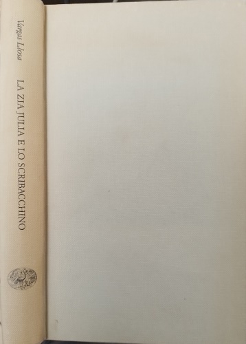 9788806187705-La zia Julia e lo scribacchino.