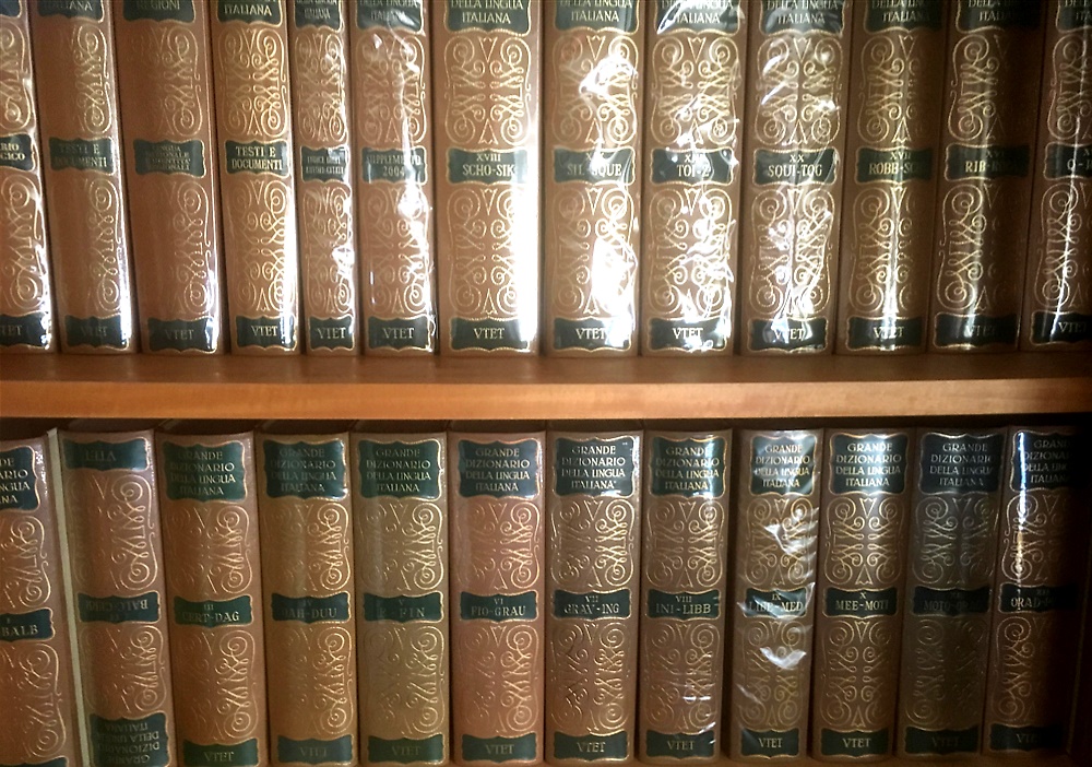 Grande Dizionario della Lingua Italiana.