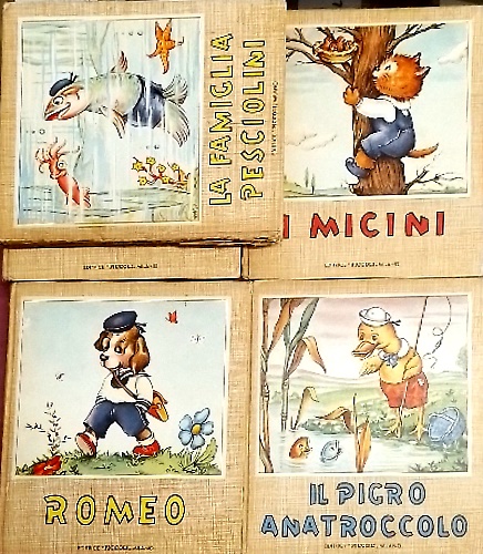 Lotto di 8 volumetti della Casa Editrice Piccoli della Collana 