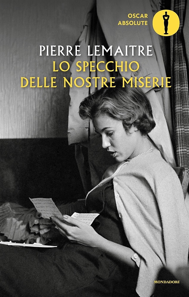 9788804736295-Lo specchio delle nostre miserie.