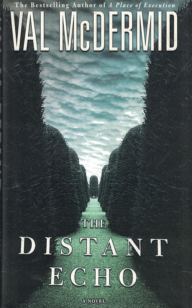 9780312301996-The distant echo.