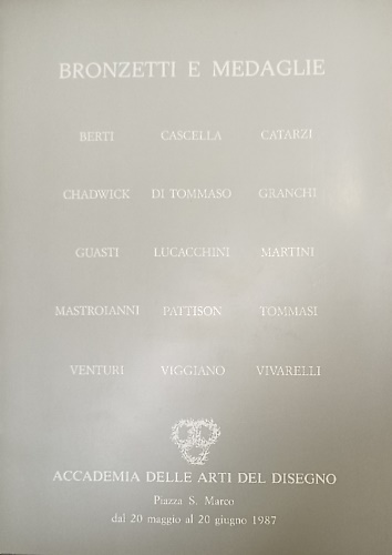 Bronzetti e medaglie.